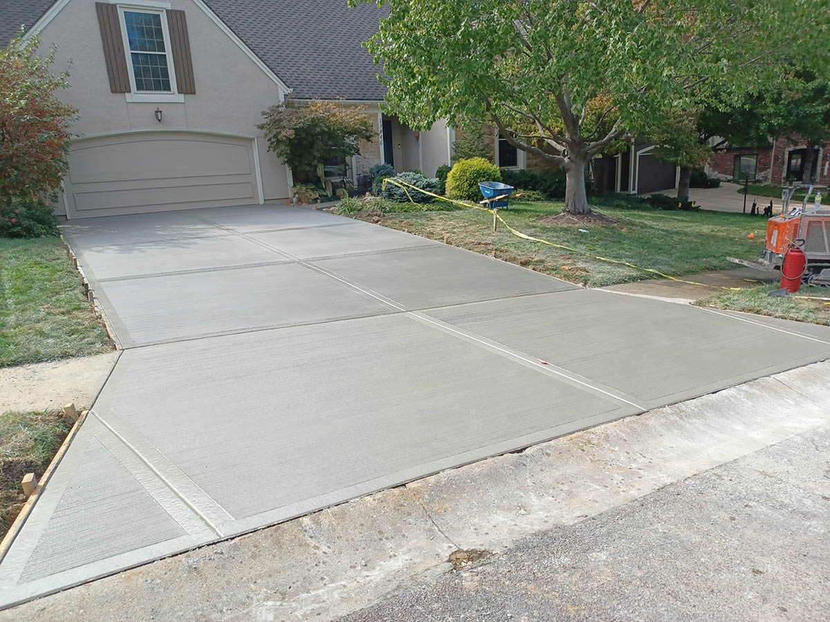 Broom-Finish Driveway with Banding